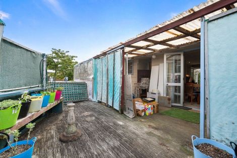 Photo of property in 31 Kowhai Street, Tokomaru, Palmerston North, 4474