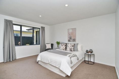 Photo of property in 11 Taiwhenua Street, Rangiora, 7400