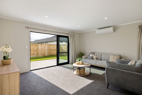 Photo of property in 19 Kakariki Lane, Rototuna North, Hamilton, 3210