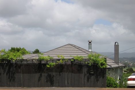 Photo of property in 175 Blockhouse Bay Road, Avondale, Auckland, 0600
