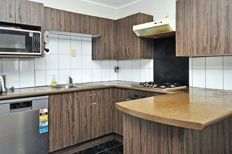 Photo of property in 6/351 West Coast Road, Glen Eden, Auckland, 0602