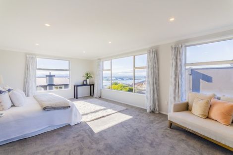 Photo of property in 94 Glenstrae Road, Redcliffs, Christchurch, 8081