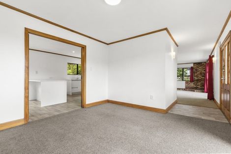 Photo of property in 1 Francis Curtis Avenue, Blockhouse Bay, Auckland, 0600