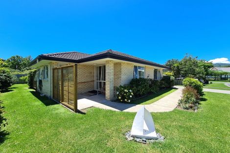 Photo of property in 15 Allman Drive, Coromandel, 3506