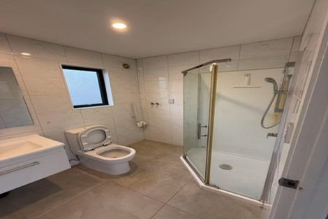 Photo of property in 2 Cranberry Place, Bucklands Beach, Auckland, 2012