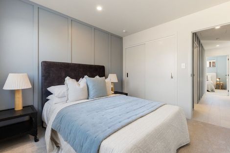 Photo of property in 247 Shakespeare Street, Leamington, Cambridge, 3432