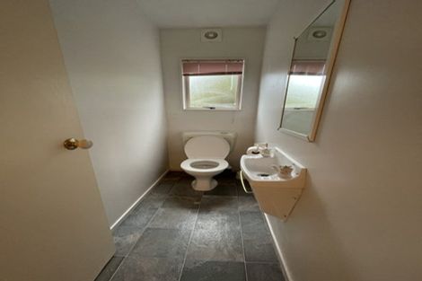 Photo of property in 1/11 Mandica Place, Sunnynook, Auckland, 0632