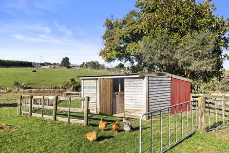Photo of property in 499 Clark And Denize Road, Pukekawa, Tuakau, 2696