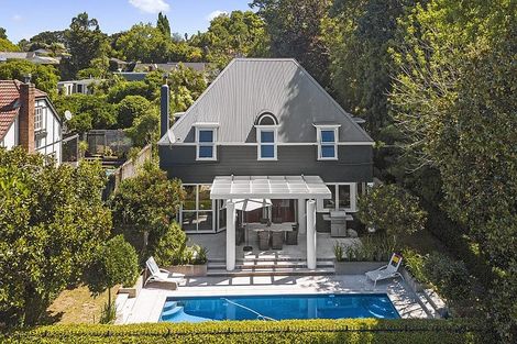 Photo of property in 6a Terrylyn Drive, Hillcrest, Auckland, 0627