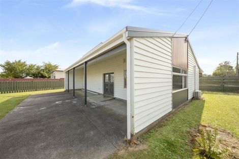 Photo of property in 65 Dixon Avenue, Hawera, 4610