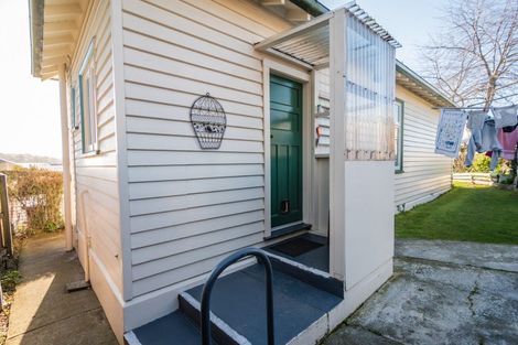 Photo of property in 114 Selwyn Street, Waimataitai, Timaru, 7910