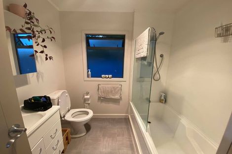 Photo of property in 94a Clarence Cox Crescent, Pirimai, Napier, 4112