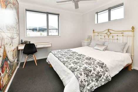 Photo of property in 6 Skipjack Pass, Silverdale, 0932