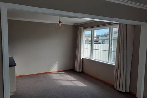 Photo of property in 12 Miles Place, Awapuni, Palmerston North, 4412