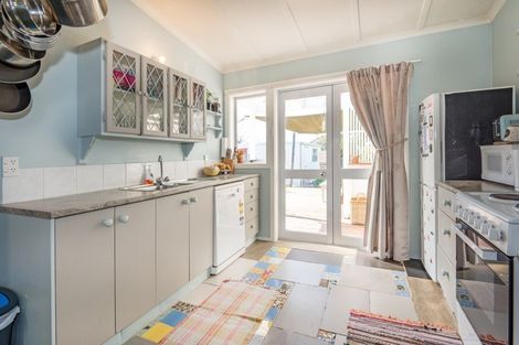 Photo of property in 915 Willowpark Road North, Mayfair, Hastings, 4122