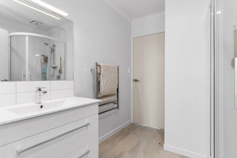 Photo of property in Waterview Estate, 86/4 Greystone Place, Omokoroa, 3114