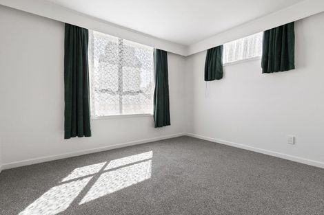 Photo of property in 37 Torino Street, Point England, Auckland, 1072