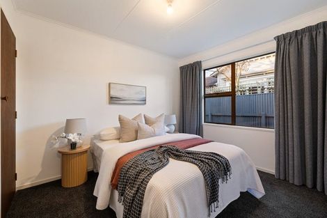 Photo of property in 32 Redwood Grove, Hokowhitu, Palmerston North, 4410
