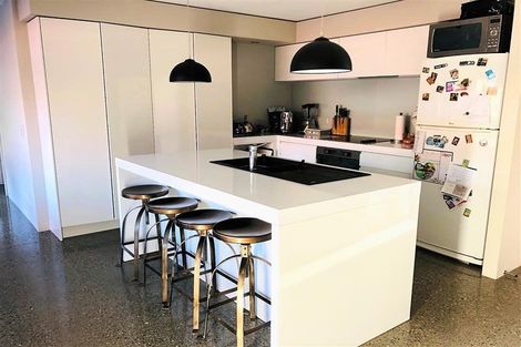 Photo of property in 1 Poppy Lane, Albert Town, Wanaka, 9305