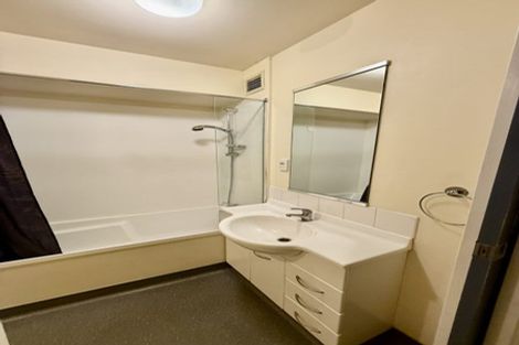 Photo of property in Luxford Villas, 310/72 Herald Street, Berhampore, Wellington, 6023