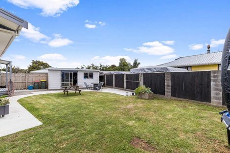 Photo of property in 9 Tawake Place, Waitara, 4320