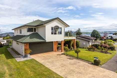 Photo of property in 11 Logan Avenue, Wharewaka, Taupo, 3330