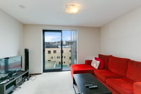 Photo of property in Dual Apartments, 511/142 Vivian Street, Te Aro, Wellington, 6011