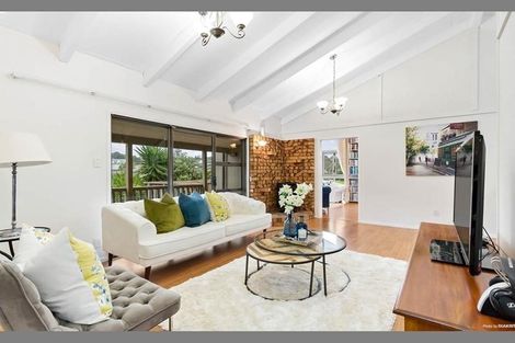 Photo of property in 1/30 Curacao Place, Half Moon Bay, Auckland, 2012