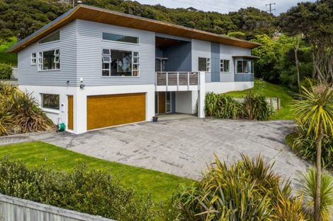 Photo of property in 6 Young Nicks Lane, Whitby, Porirua, 5024