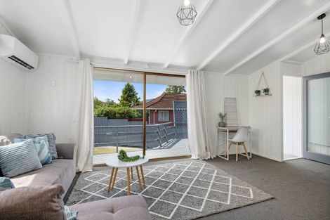 Photo of property in 60 Norana Road, Timberlea, Upper Hutt, 5018