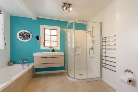 Photo of property in 129 Rangiuru Road, Otaki Beach, Otaki, 5512