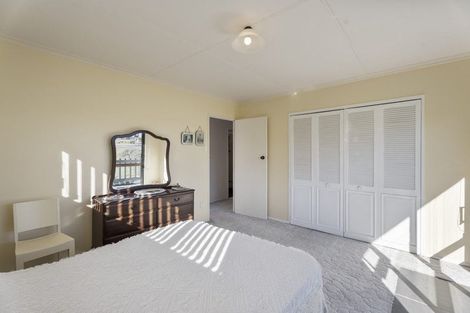 Photo of property in 284 High Street, Eltham, 4322