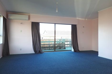 Photo of property in 1/59 Cypress Drive, Maungaraki, Lower Hutt, 5010