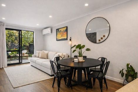 Photo of property in 36 Wharara Lane, Massey, Auckland, 0614