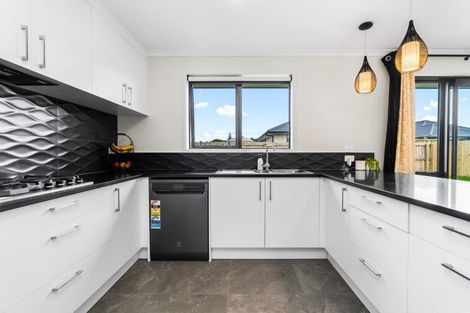 Photo of property in 22 Kekewai Place, Tikipunga, Whangarei, 0112