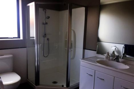 Photo of property in 77 Wayne Francis Drive, Flat Bush, Auckland, 2016