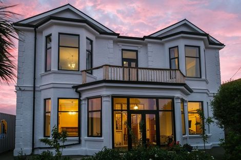 Photo of property in 18 Sheen Street, Roslyn, Dunedin, 9010