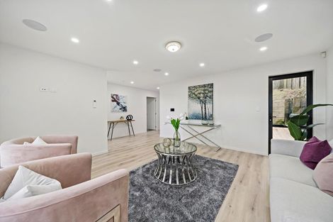 Photo of property in 11 Tawapou Close, Massey, Auckland, 0614