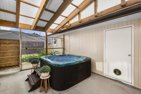 Photo of property in 2 Coronation Avenue, Pukekohe, 2120