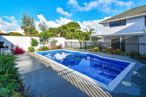 Photo of property in 81 St Annes Crescent, Wattle Downs, Auckland, 2103