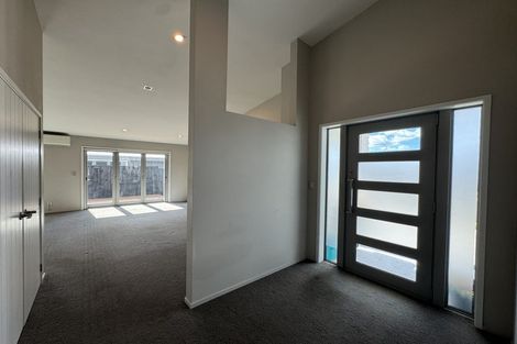 Photo of property in 17 Denham Court, Flagstaff, Hamilton, 3210