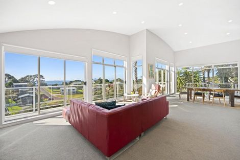 Photo of property in 16 Island View Lane, Langs Beach, Waipu, 0582