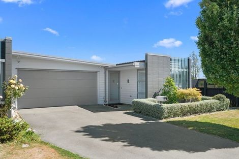 Photo of property in 27 Caulfield Avenue, Halswell, Christchurch, 8025