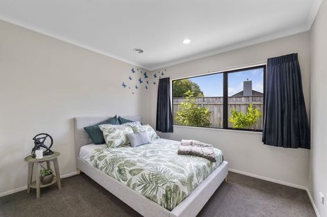 Photo of property in 43 Roto Street, Hurdon, New Plymouth, 4310