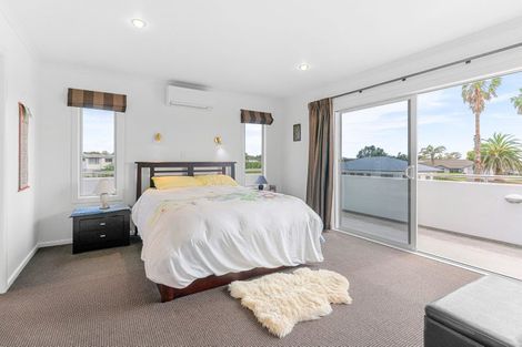 Photo of property in 59c One Tree Point Road, One Tree Point, 0118