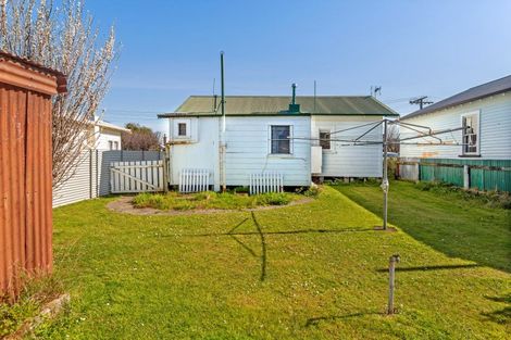 Photo of property in 16 Wellington Street, Te Hapara, Gisborne, 4010