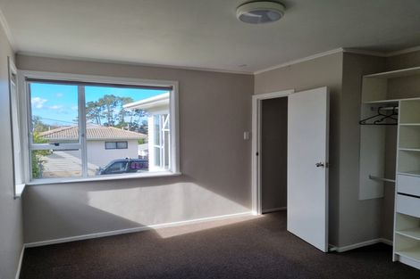 Photo of property in 7 Crystal Avenue, Glendene, Auckland, 0602