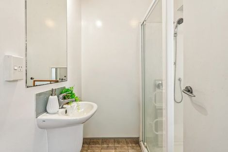 Photo of property in 17/3 Kelvin Grove, Te Aro, Wellington, 6011