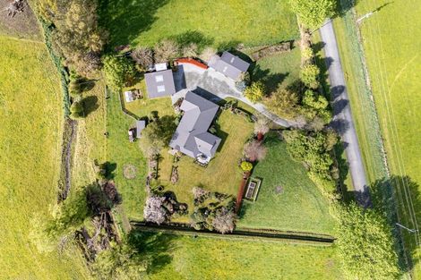Photo of property in 372 Te Awa Road, Temuka, 7985