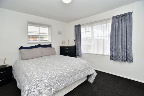Photo of property in 3 Cowper Place, Avondale, Christchurch, 8061